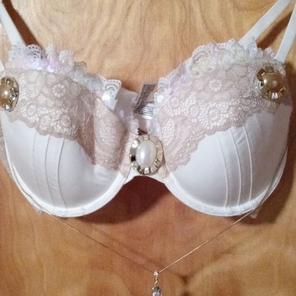 Jessica 34c bra with jewels and sequence - Picture 3 of 14